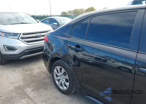 2020 Toyota Corolla Le z USA, uszkodzony, nr VIN JTDEPRAE6LJ006836